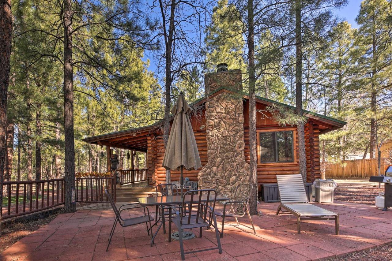 Rustic Lakeside Cabin - Family And Pet Friendly! パイントップ・レイクサイド エクステリア 写真